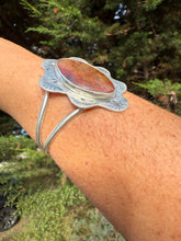 Load image into Gallery viewer, Floral Vulcan Cuff
