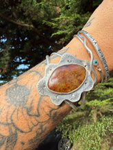 Load image into Gallery viewer, Floral Vulcan Cuff
