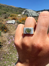 Load image into Gallery viewer, Big Sur Signet Size 7
