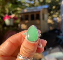 Load image into Gallery viewer, Chrysoprase Size 6.5
