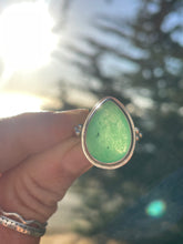 Load image into Gallery viewer, Chrysoprase Size 6.5
