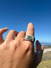 Load image into Gallery viewer, Big Sur Signet Size 11
