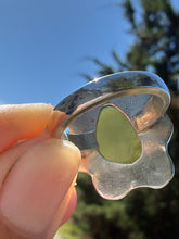 Load image into Gallery viewer, Big Sur Flower Power Size 6.75
