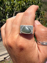 Load image into Gallery viewer, Big Sur Signet Size 10
