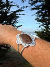 Load image into Gallery viewer, Floral Vulcan Cuff
