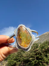 Load image into Gallery viewer, XS Vulcan Cuff
