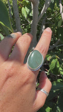 Load and play video in Gallery viewer, Electric Green Size 8
